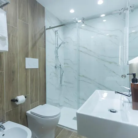 بيت ضيافة Vomero House 4*